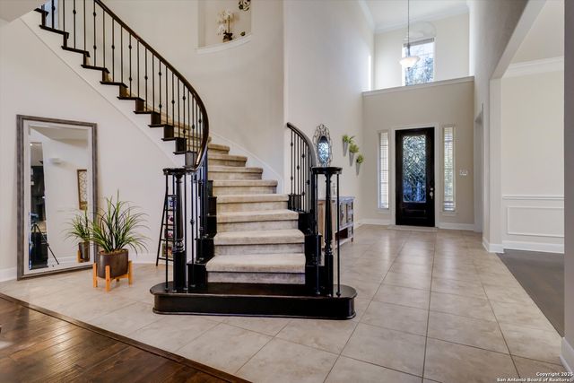 6311 Almeria Cir, San Antonio, TX 78257