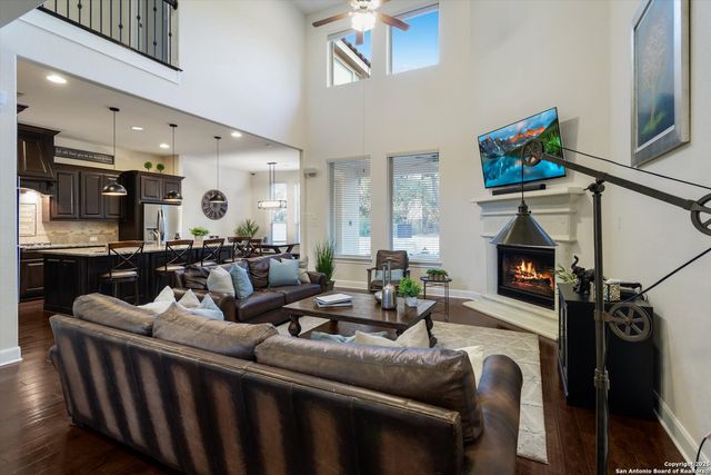 6311 Almeria Cir, San Antonio, TX 78257