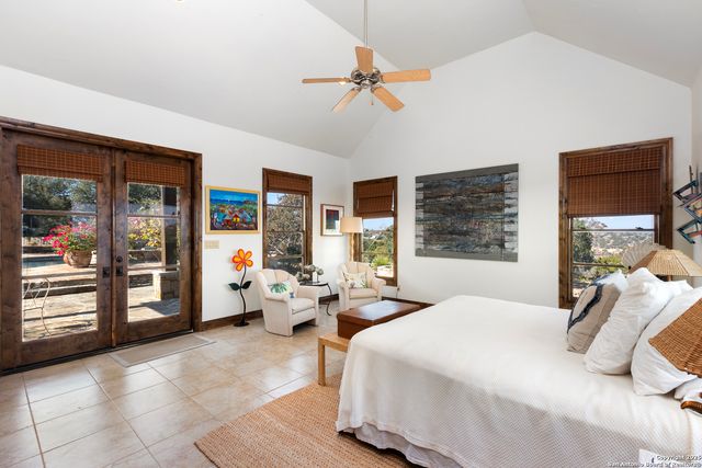 165 Painted Sky, Comfort, TX 78013