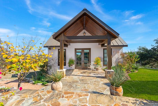 165 Painted Sky, Comfort, TX 78013