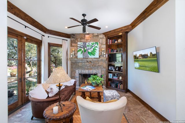 165 Painted Sky, Comfort, TX 78013