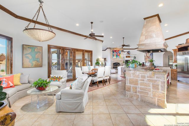 165 Painted Sky, Comfort, TX 78013