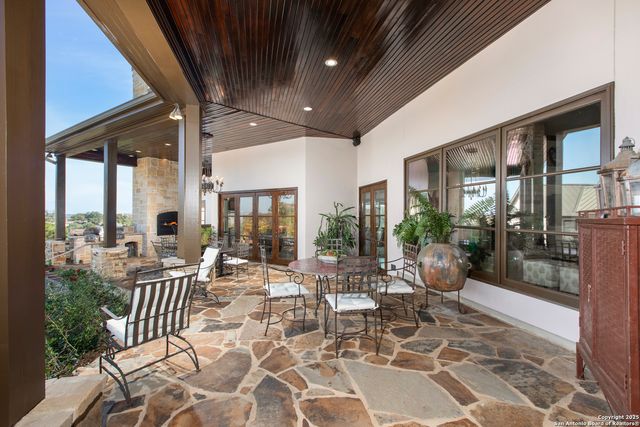 165 Painted Sky, Comfort, TX 78013