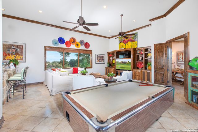 165 Painted Sky, Comfort, TX 78013