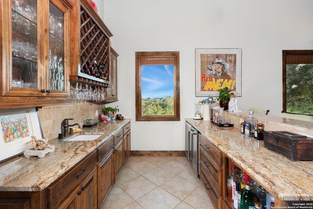 165 Painted Sky, Comfort, TX 78013