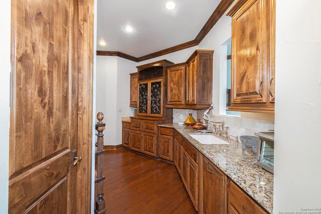 165 Painted Sky, Comfort, TX 78013