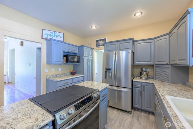 181 Ivy Dale Lane, Chehalis, WA 98532