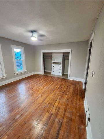 1718 11th Street, Moline, IL 61265