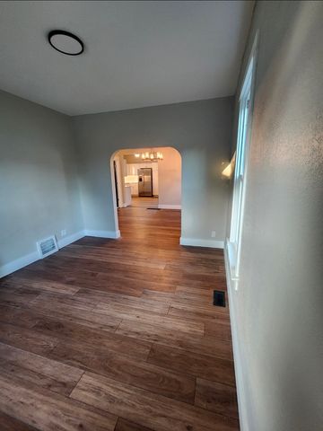 1718 11th Street, Moline, IL 61265