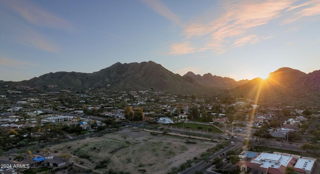 4802 E HORSESHOE Road 3, Paradise Valley, AZ 85253 — photo 5
