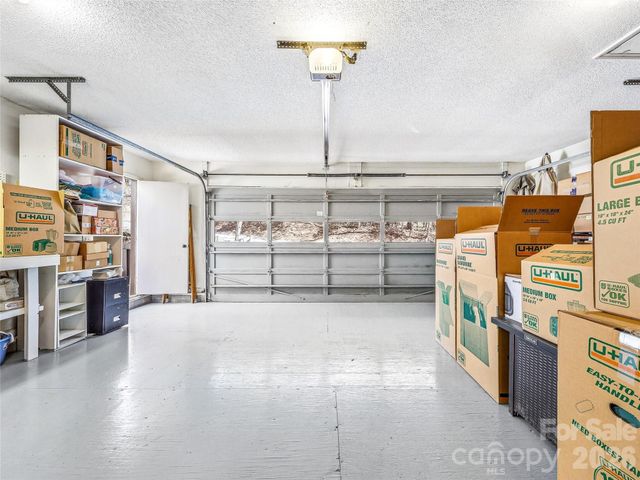 14 Cedarwood Drive, Asheville, NC 28803