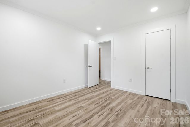 8122 Sherington Way, Charlotte, NC 28227