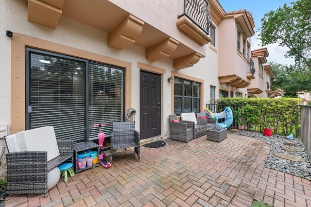 4755 Cypress Street 4755, Coconut Creek, FL 33073