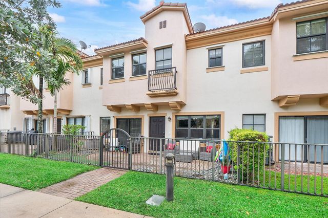 4755 Cypress Street 4755, Coconut Creek, FL 33073