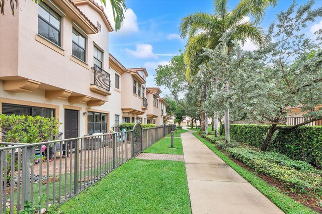 4755 Cypress Street 4755, Coconut Creek, FL 33073