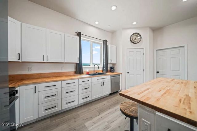49102 N 530th Avenue, Aguila, AZ 85320