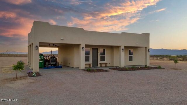 49102 N 530th Avenue, Aguila, AZ 85320