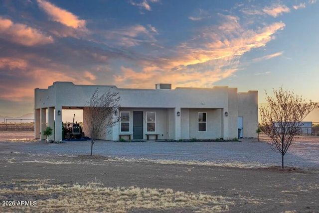 49102 N 530th Avenue, Aguila, AZ 85320