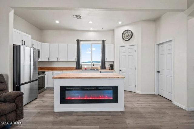 49102 N 530th Avenue, Aguila, AZ 85320