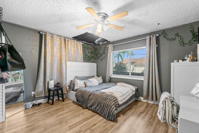 18 Winchmore Lane, Boynton Beach, FL 33426