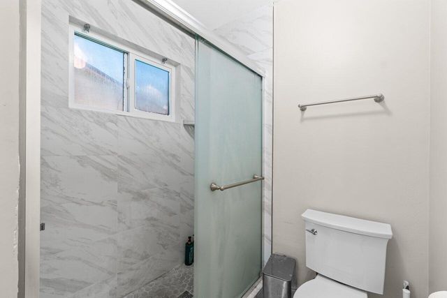 18 Winchmore Lane, Boynton Beach, FL 33426