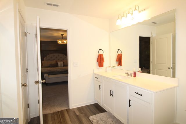 269 Knightsbridge Lane, Winder, GA 30680