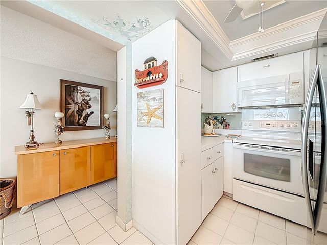 17408 GULF BLVD 1302, Redington Shores, FL 33708