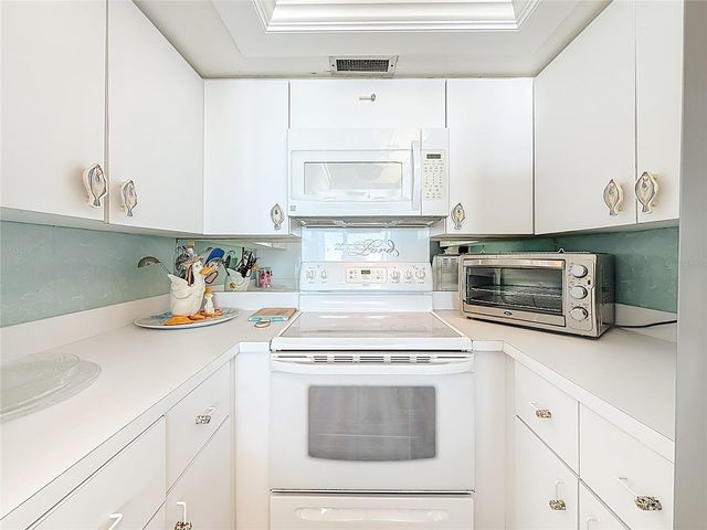 17408 GULF BLVD 1302, Redington Shores, FL 33708