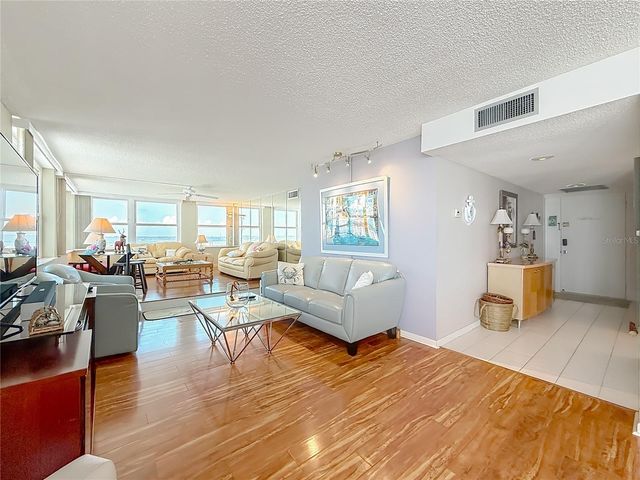 17408 GULF BLVD 1302, Redington Shores, FL 33708