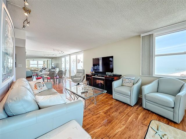 17408 GULF BLVD 1302, Redington Shores, FL 33708