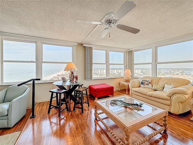 17408 GULF BLVD 1302, Redington Shores, FL 33708