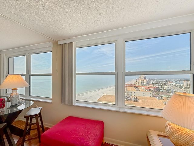 17408 GULF BLVD 1302, Redington Shores, FL 33708