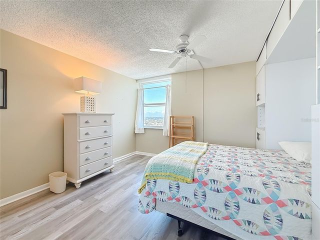17408 GULF BLVD 1302, Redington Shores, FL 33708