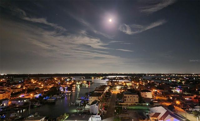 17408 GULF BLVD 1302, Redington Shores, FL 33708