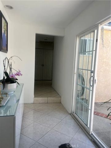 9940 Haines Canyon Avenue, Tujunga, CA 91042