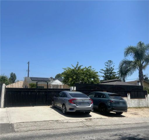 9940 Haines Canyon Avenue, Tujunga, CA 91042