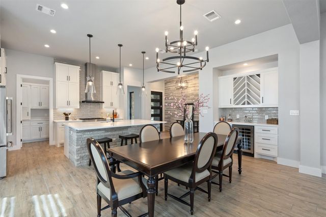 335 Sandy Mountain DR, Sunrise Beach, TX 78643