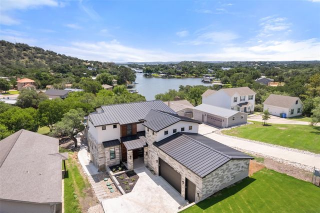 335 Sandy Mountain DR, Sunrise Beach, TX 78643