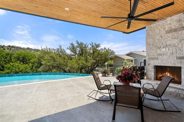 335 Sandy Mountain DR, Sunrise Beach, TX 78643