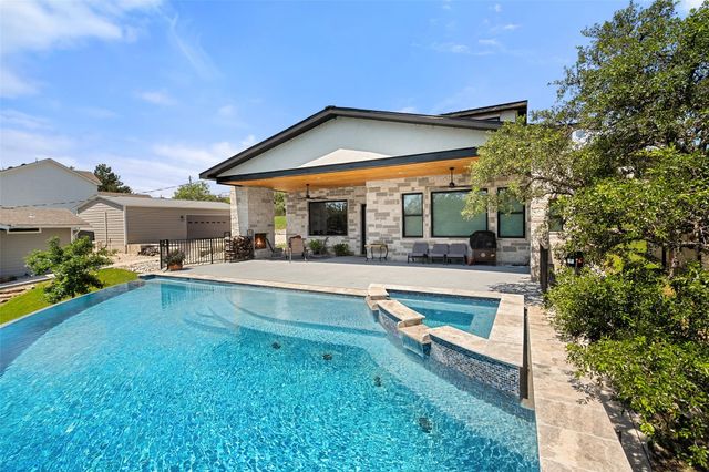 335 Sandy Mountain DR, Sunrise Beach, TX 78643