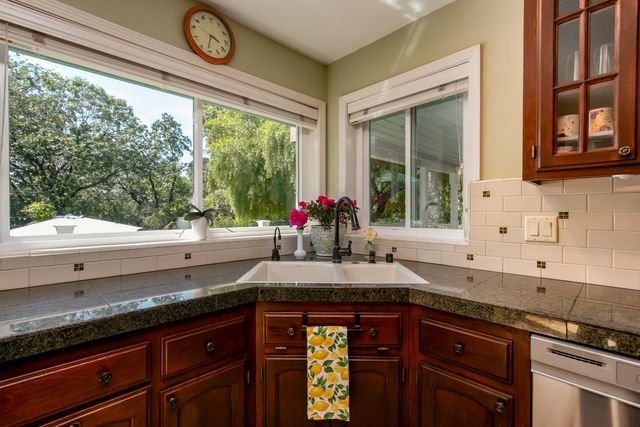 3430 Grandview Cir, Shingle Springs, CA 95682