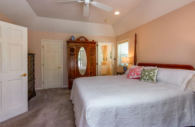 3430 Grandview Cir, Shingle Springs, CA 95682