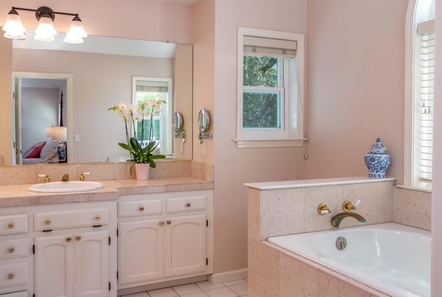 3430 Grandview Cir, Shingle Springs, CA 95682