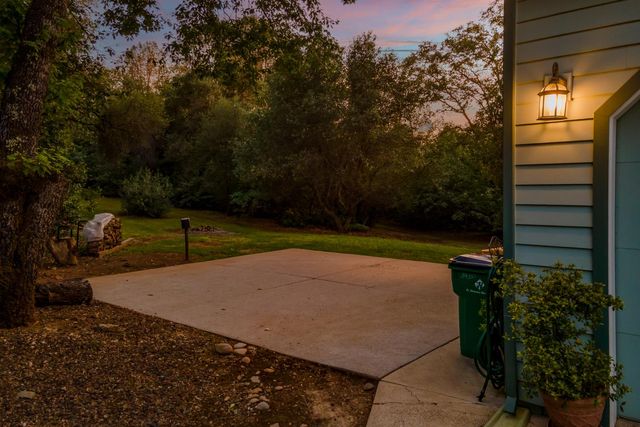 3430 Grandview Cir, Shingle Springs, CA 95682