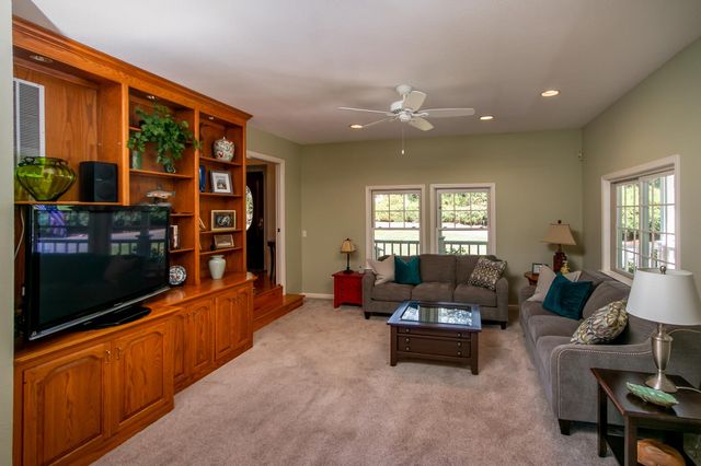 3430 Grandview Cir, Shingle Springs, CA 95682