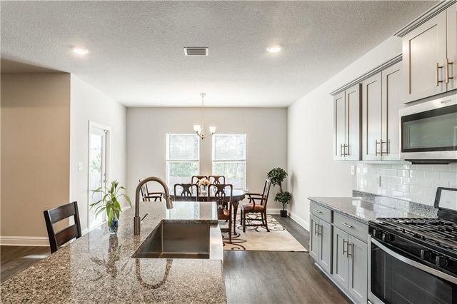 9068 Sweetgum Drive, Saraland, AL 36571