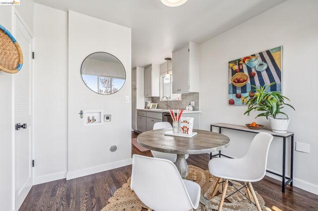 1120 Curtis St, Albany, CA 94706