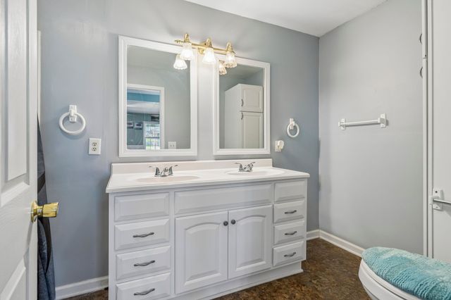 3485 Officers Chapel Rd, Cookeville, TN 38506