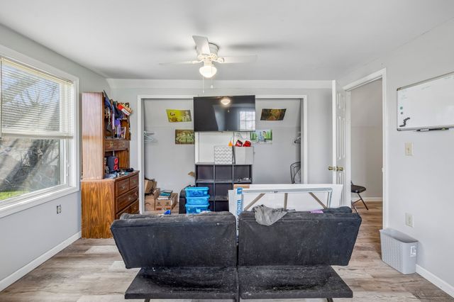 3485 Officers Chapel Rd, Cookeville, TN 38506