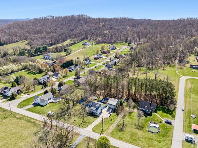 3485 Officers Chapel Rd, Cookeville, TN 38506